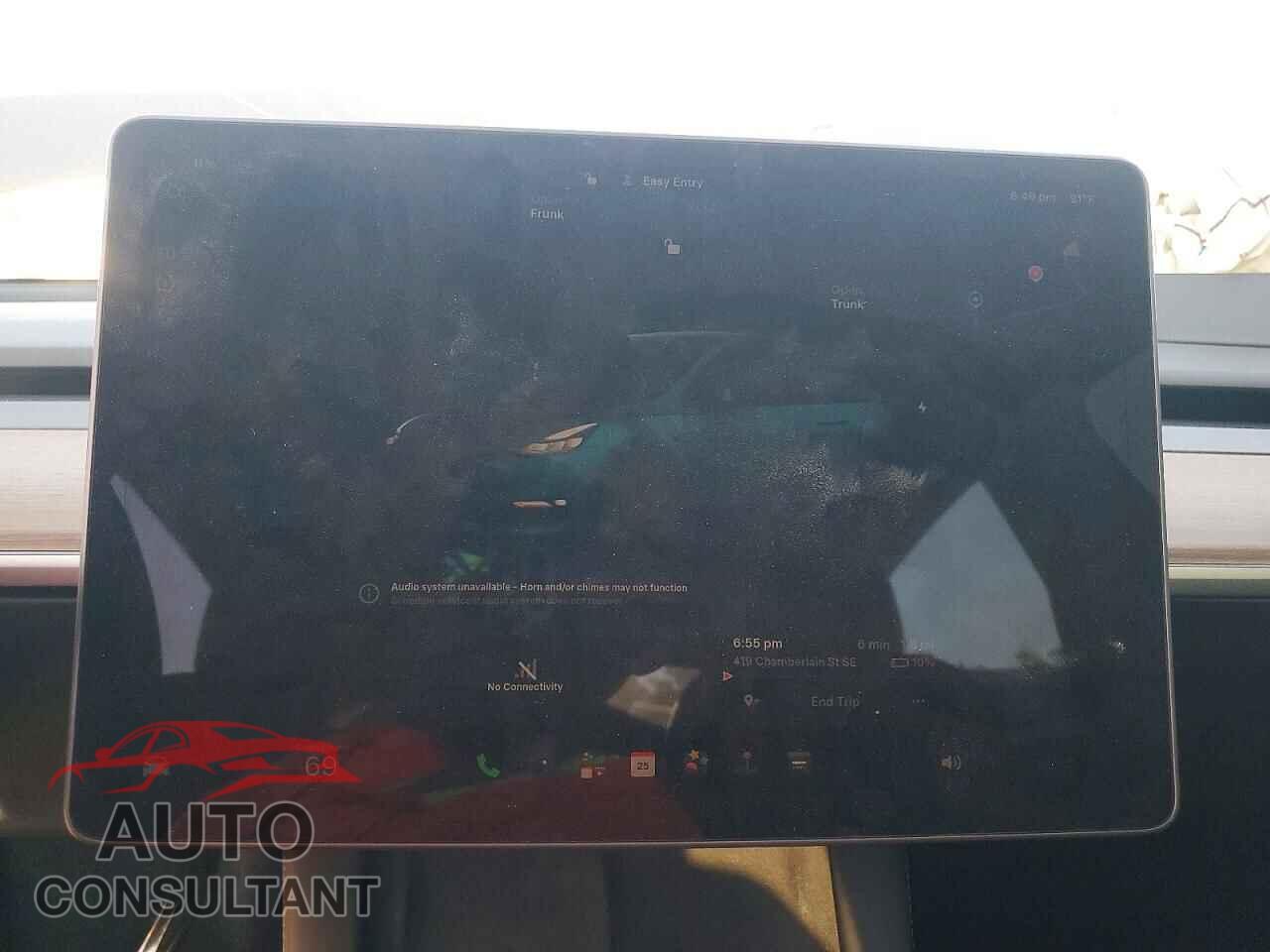TESLA MODEL Y 2024 - 7SAYGDEE7RF152157