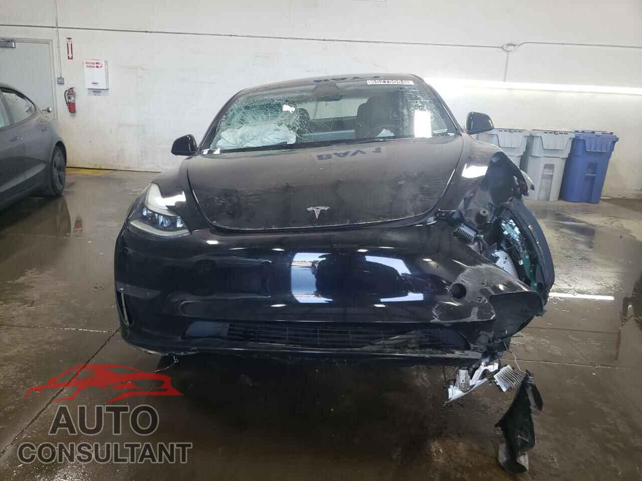 TESLA MODEL 3 2023 - 5YJ3E1EA7PF438547