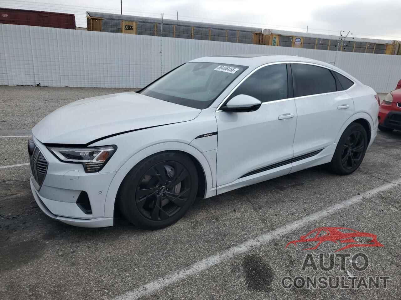 AUDI E-TRON 2020 - WA12ABGE6LB034465