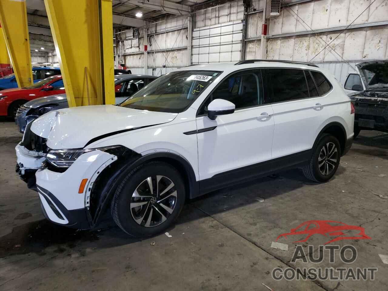 VOLKSWAGEN TIGUAN 2022 - 3VV1B7AX3NM152671