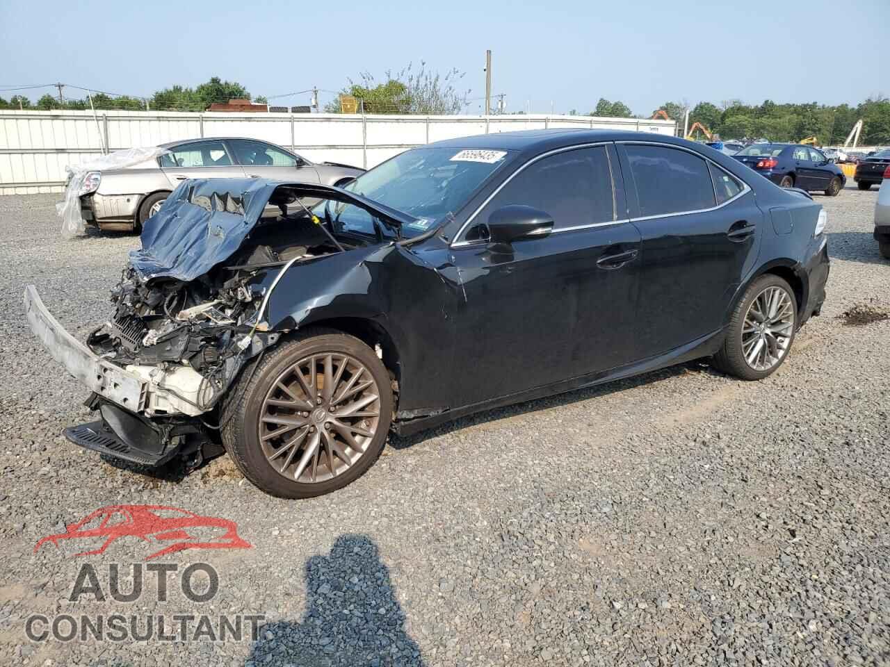 LEXUS IS 2015 - JTHCF1D28F5028670