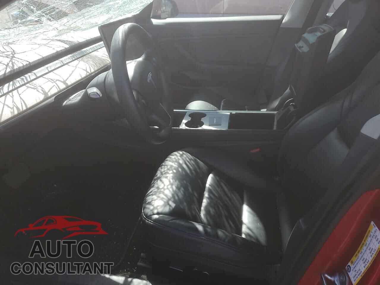 TESLA MODEL 3 2021 - 5YJ3E1EB0MF869431