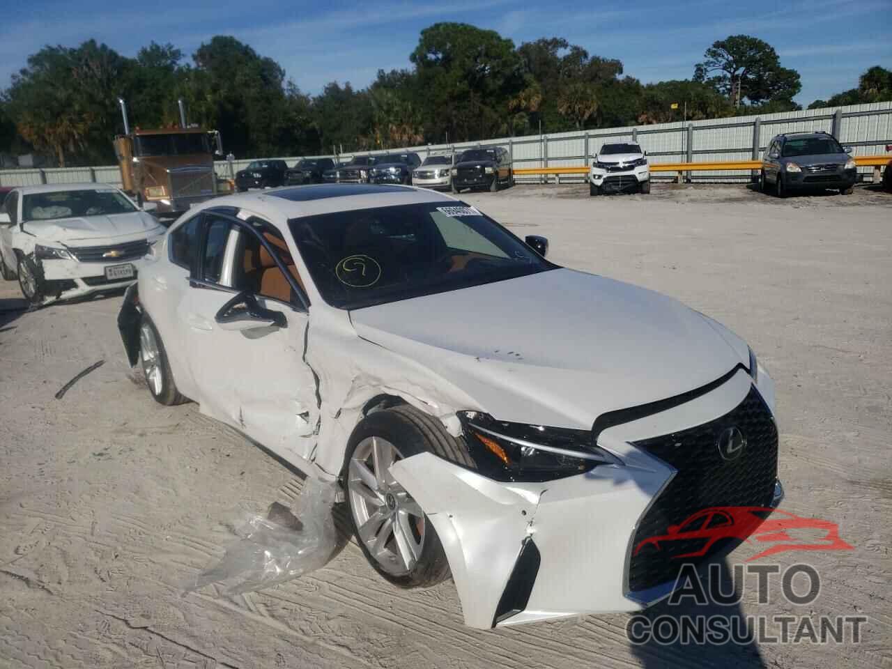 LEXUS IS 2021 - JTHCA1D25M5116703