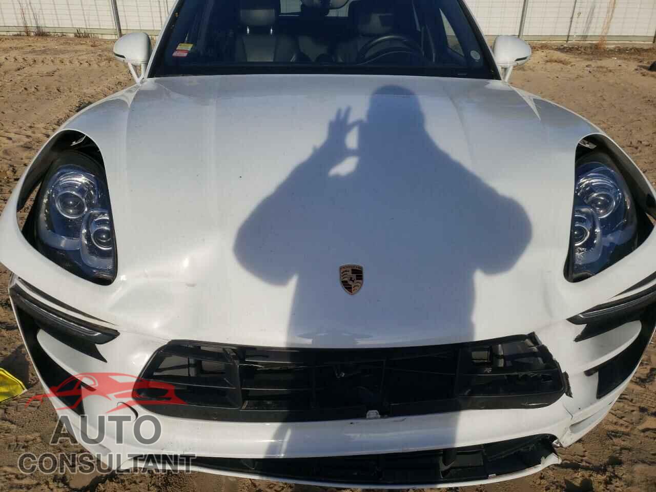 PORSCHE MACAN 2016 - WP1AB2A50GLB43123