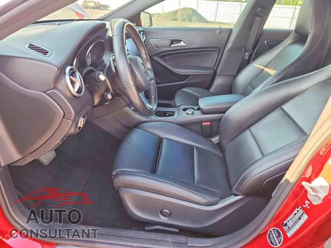 MERCEDES-BENZ CLA-CLASS 2016 - WDDSJ4EBXGN369085