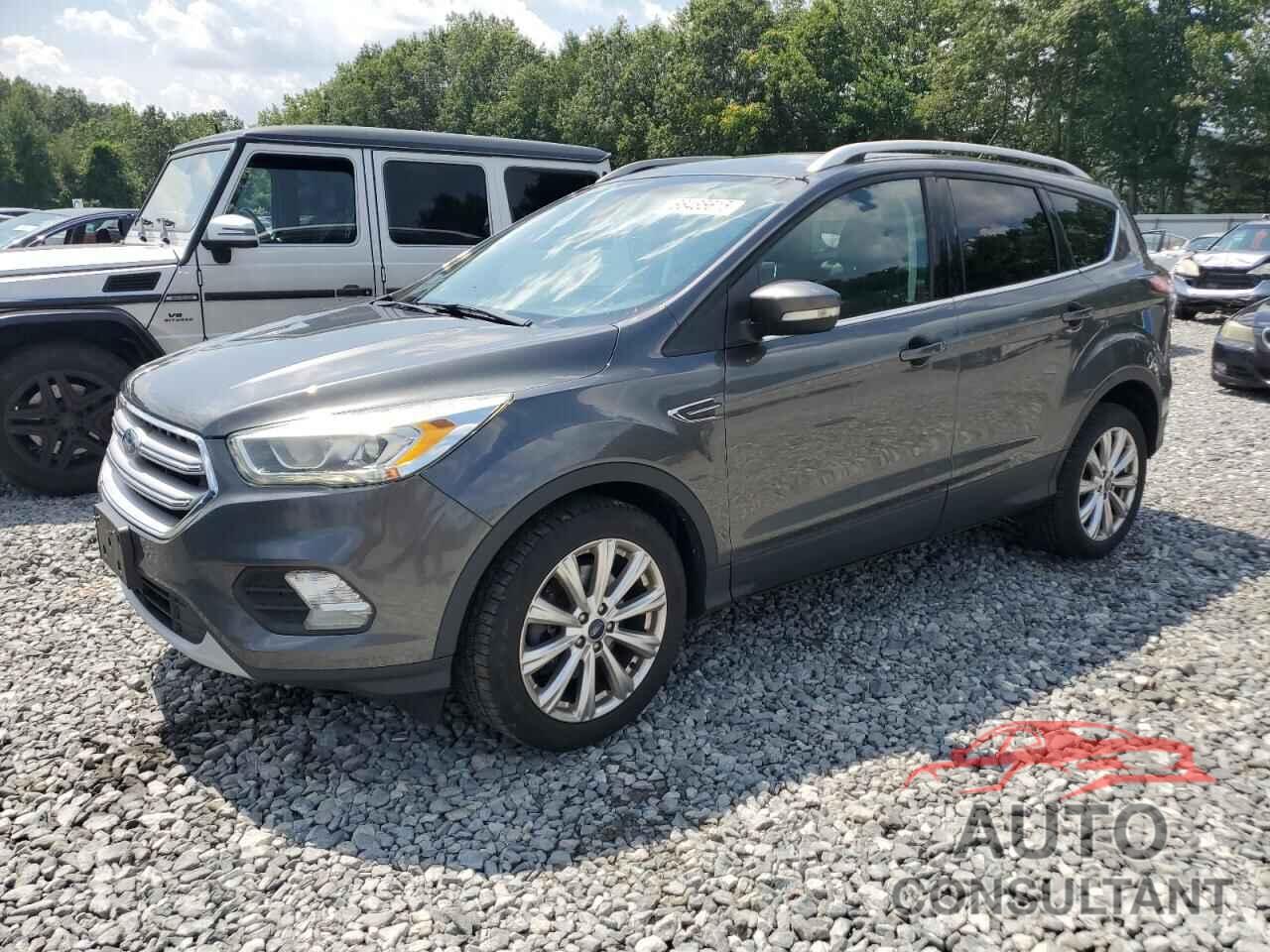 FORD ESCAPE 2017 - 1FMCU9J92HUA26800