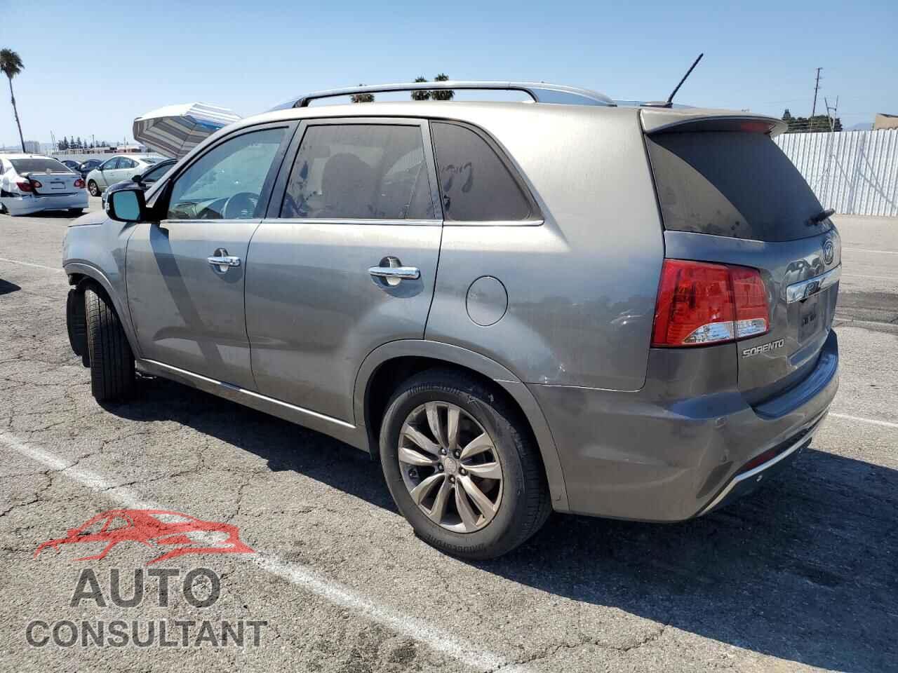 KIA SORENTO 2013 - 5XYKWDA25DG391905