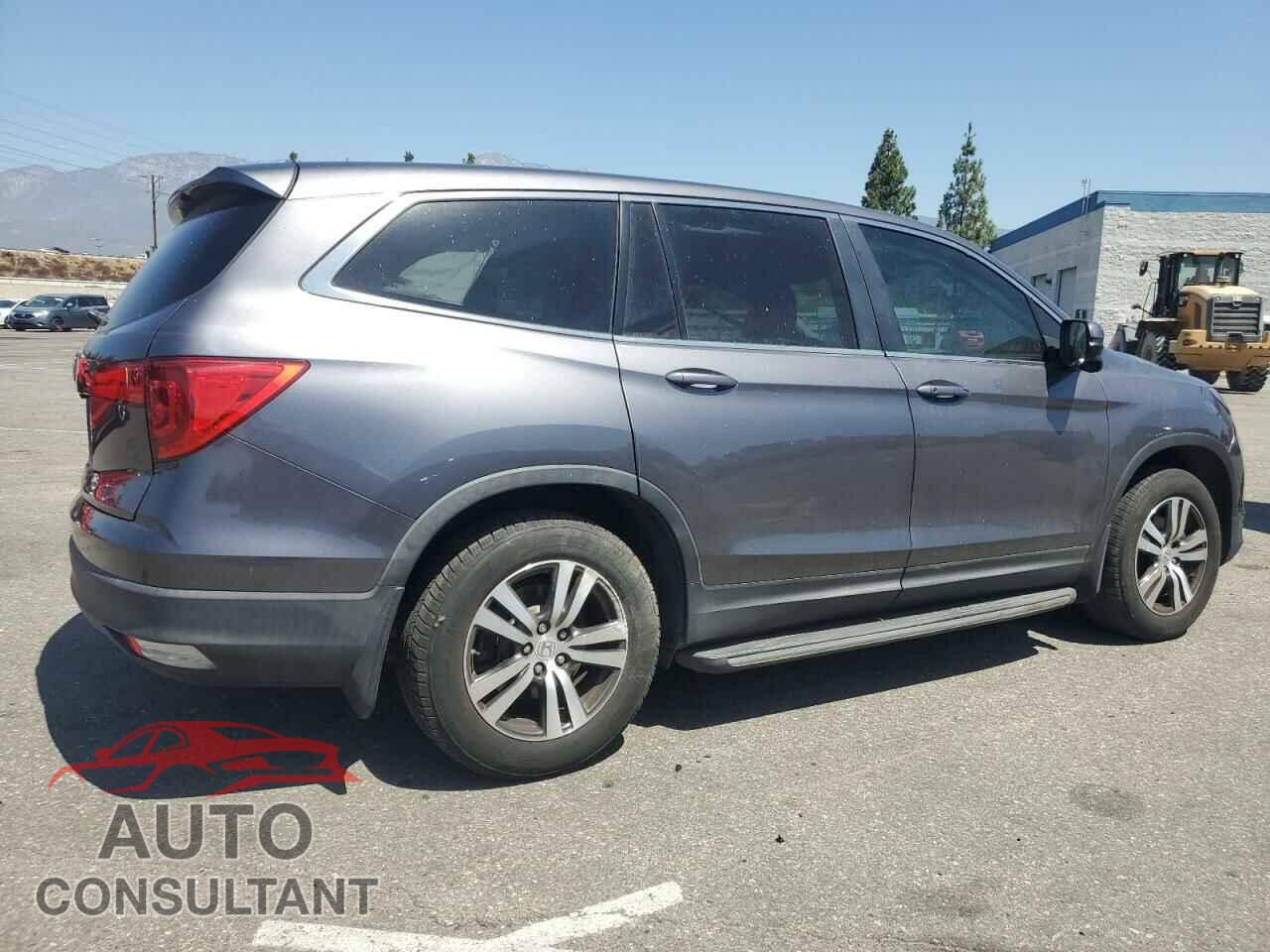 HONDA PILOT 2018 - 5FNYF5H54JB018809