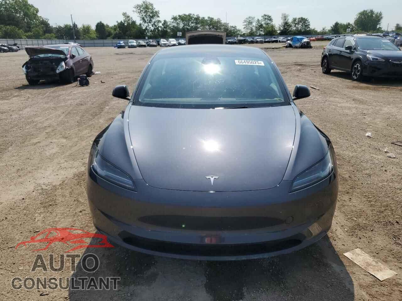 TESLA MODEL 3 2024 - 5YJ3E1EB3RF843347