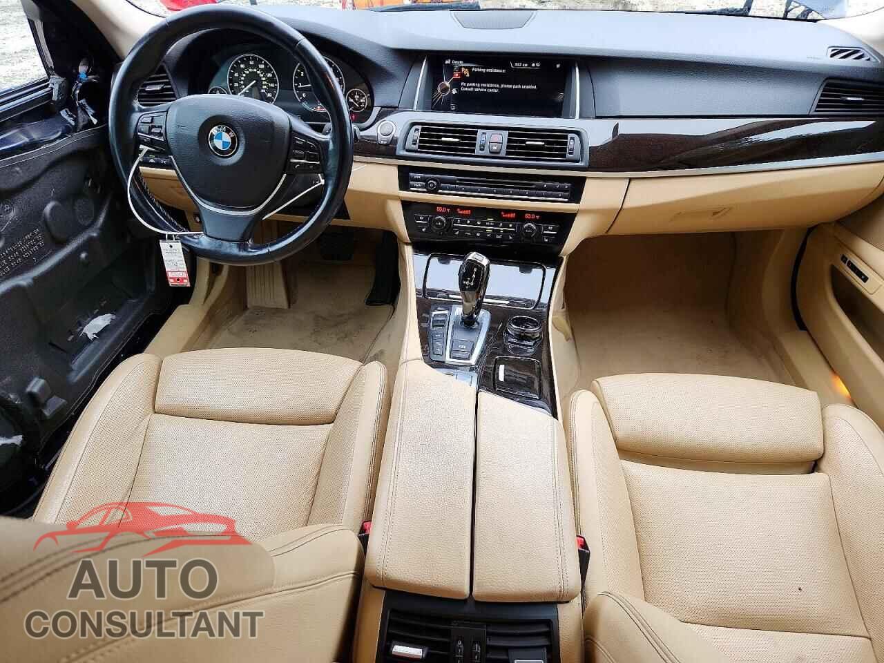BMW 5 SERIES 2015 - WBA5B3C57FD540128