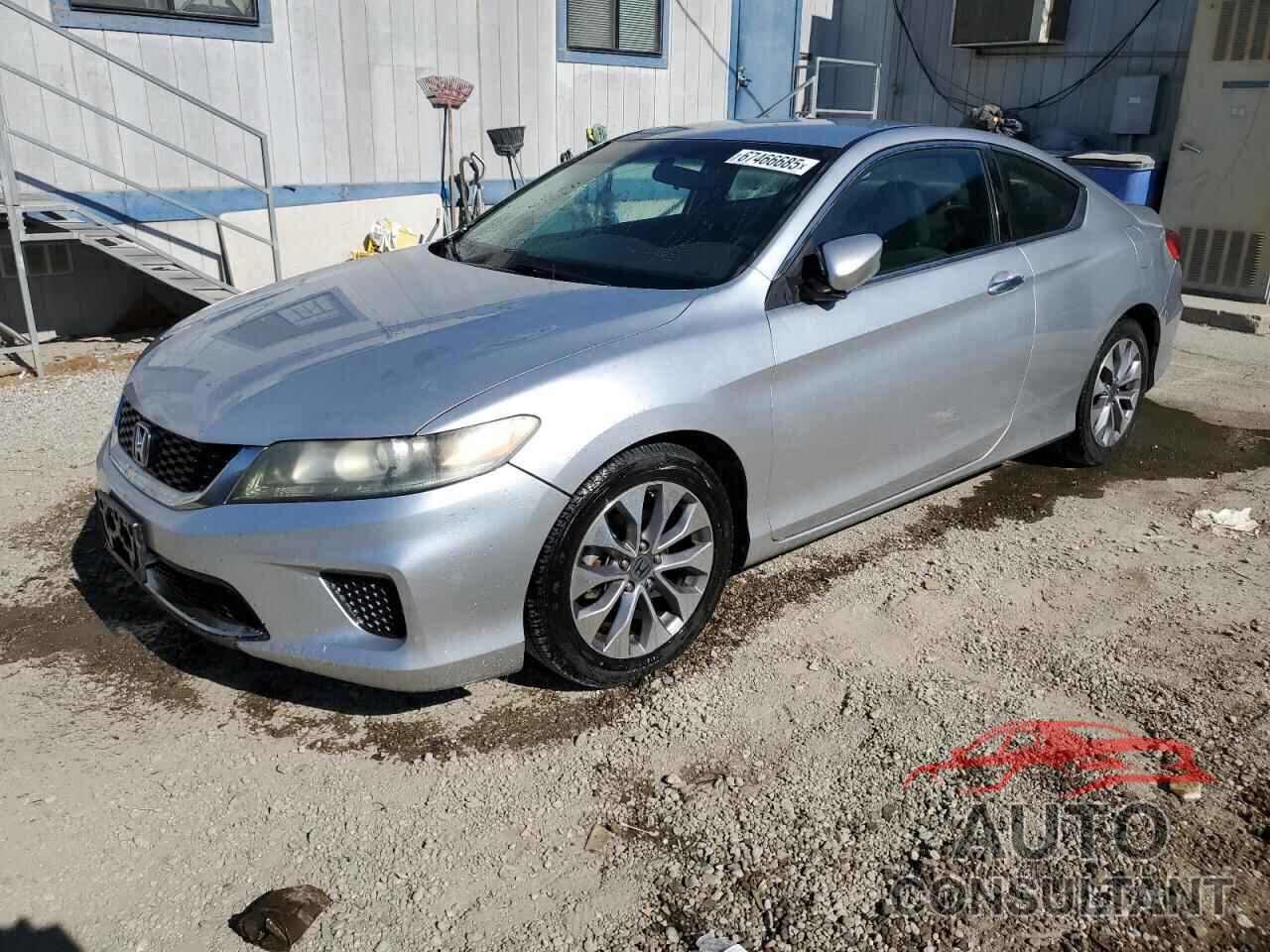 HONDA ACCORD 2013 - 1HGCT1B32DA008541