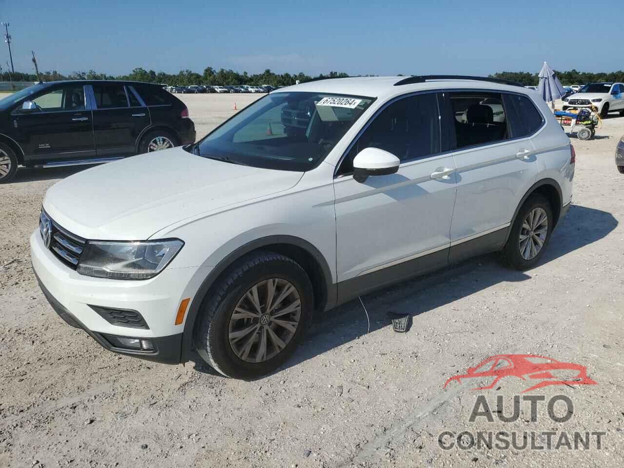 VOLKSWAGEN TIGUAN 2018 - 3VV3B7AX3JM004863