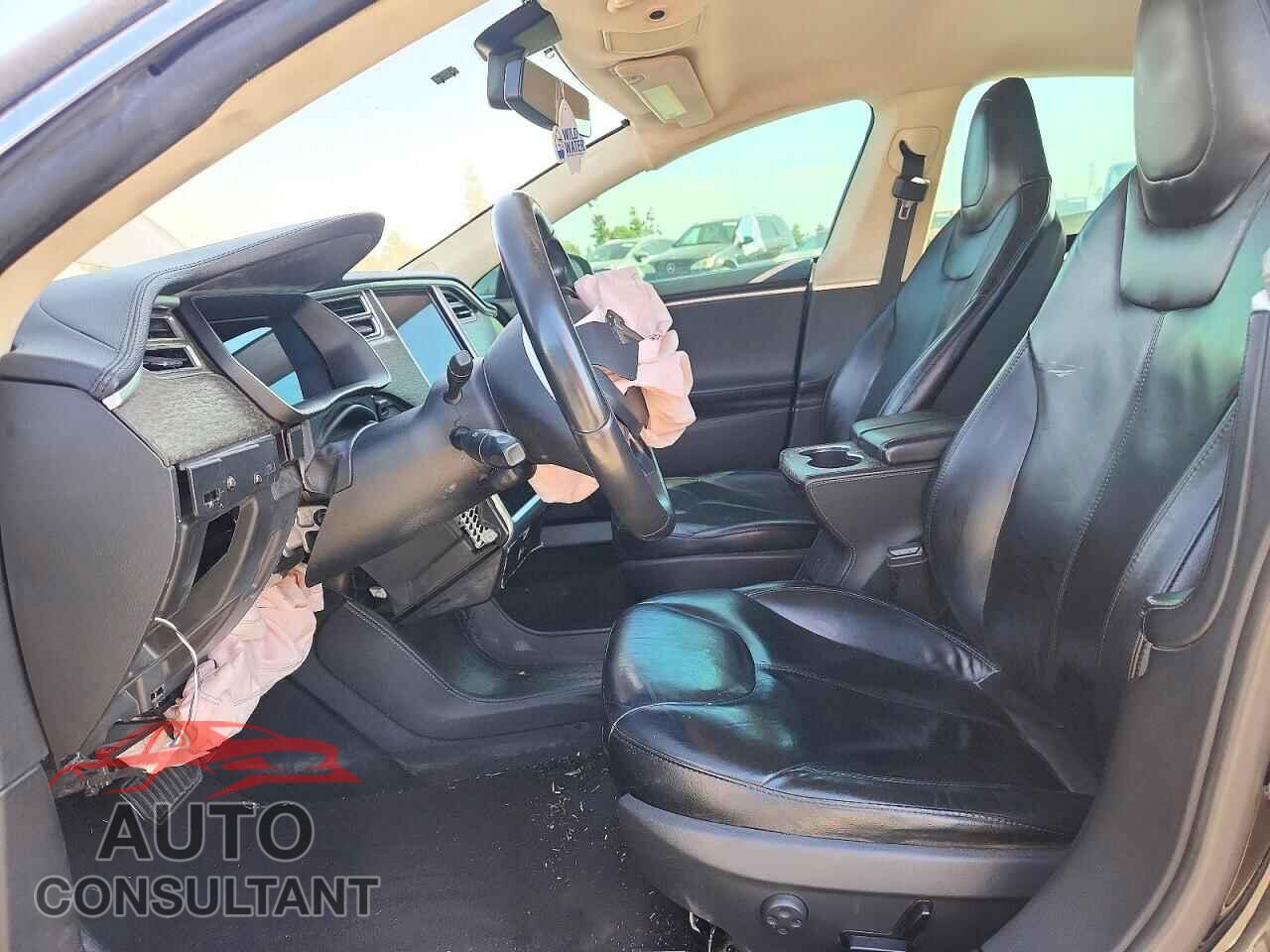 TESLA MODEL S 2014 - 5YJSA1H18EFP43362