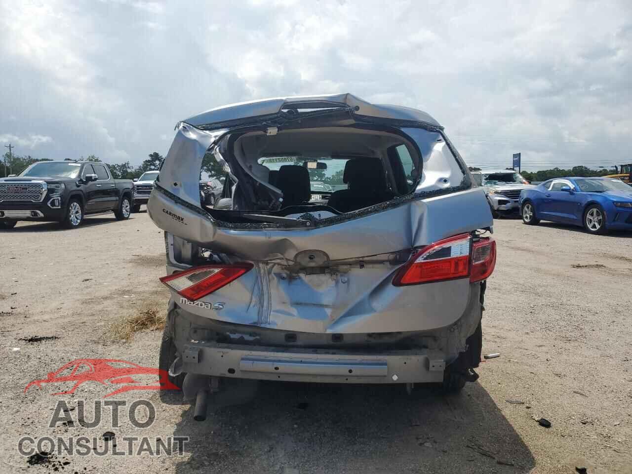 MAZDA 5 2012 - JM1CW2BL9C0124819