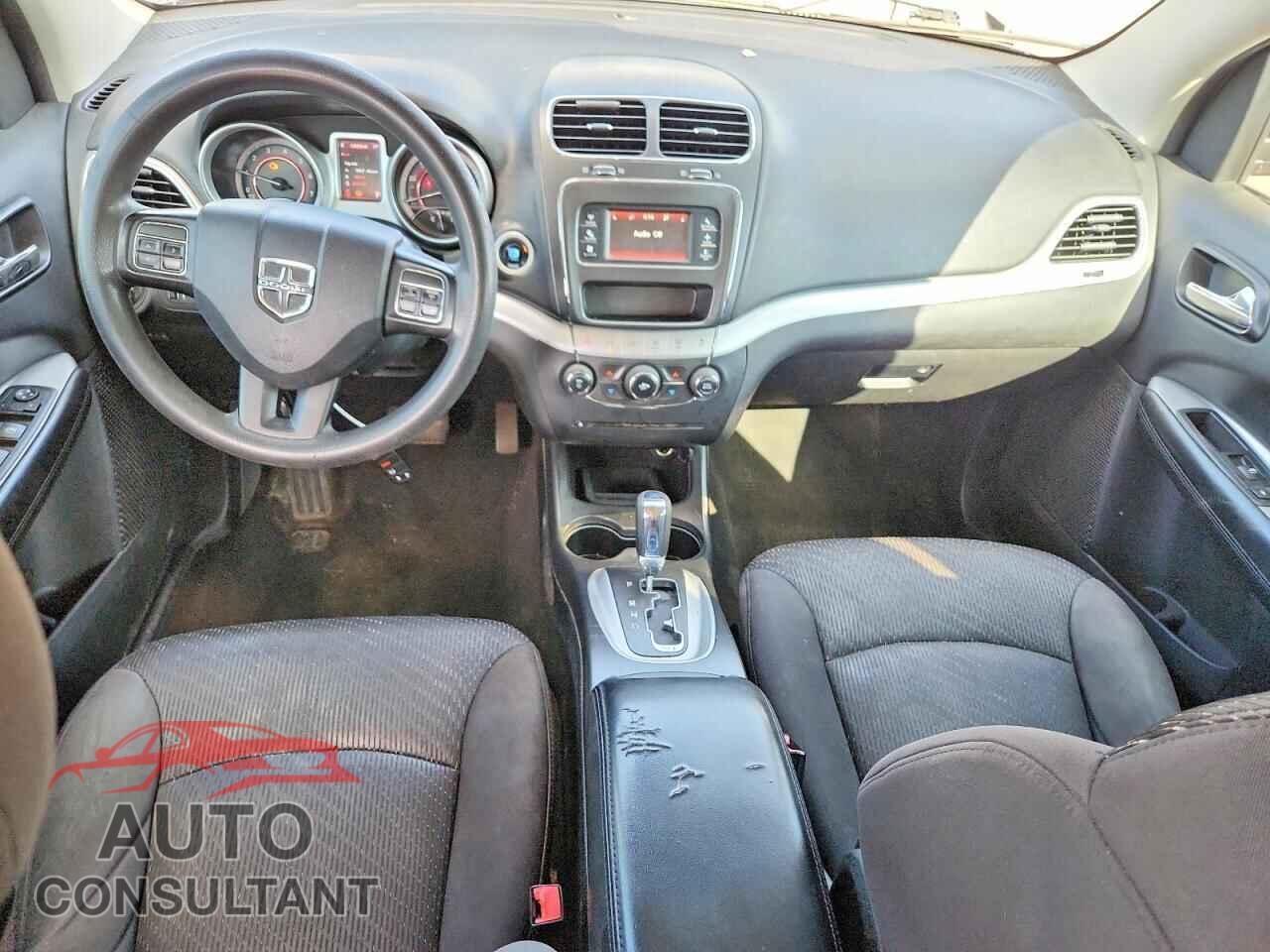 DODGE JOURNEY 2012 - 3C4PDCBB1CT369105