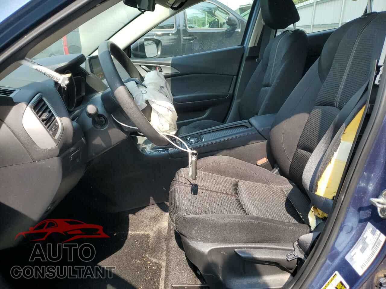 MAZDA 3 2017 - 3MZBN1U7XHM107165