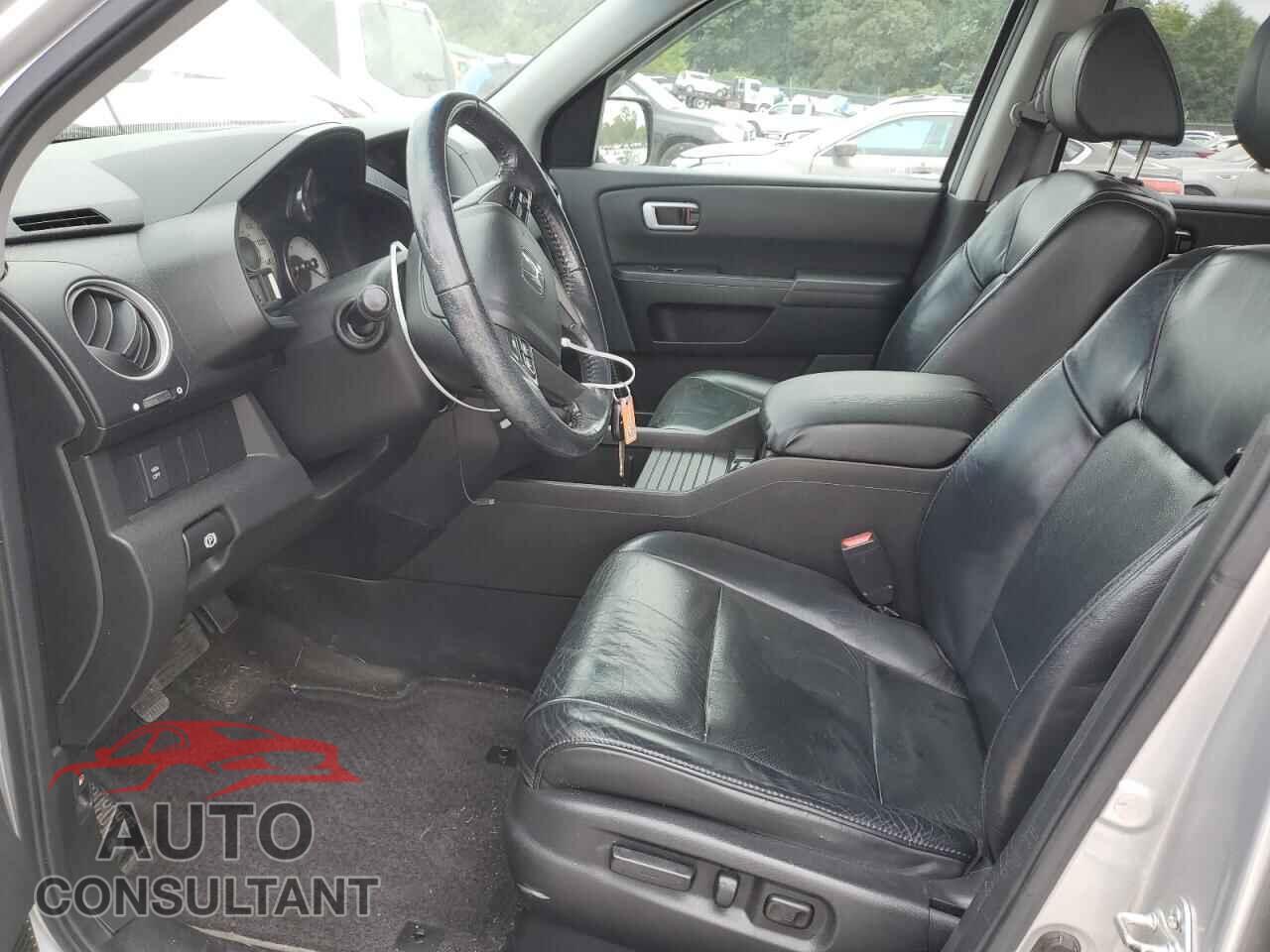 HONDA PILOT 2011 - 5FNYF3H69BB036401