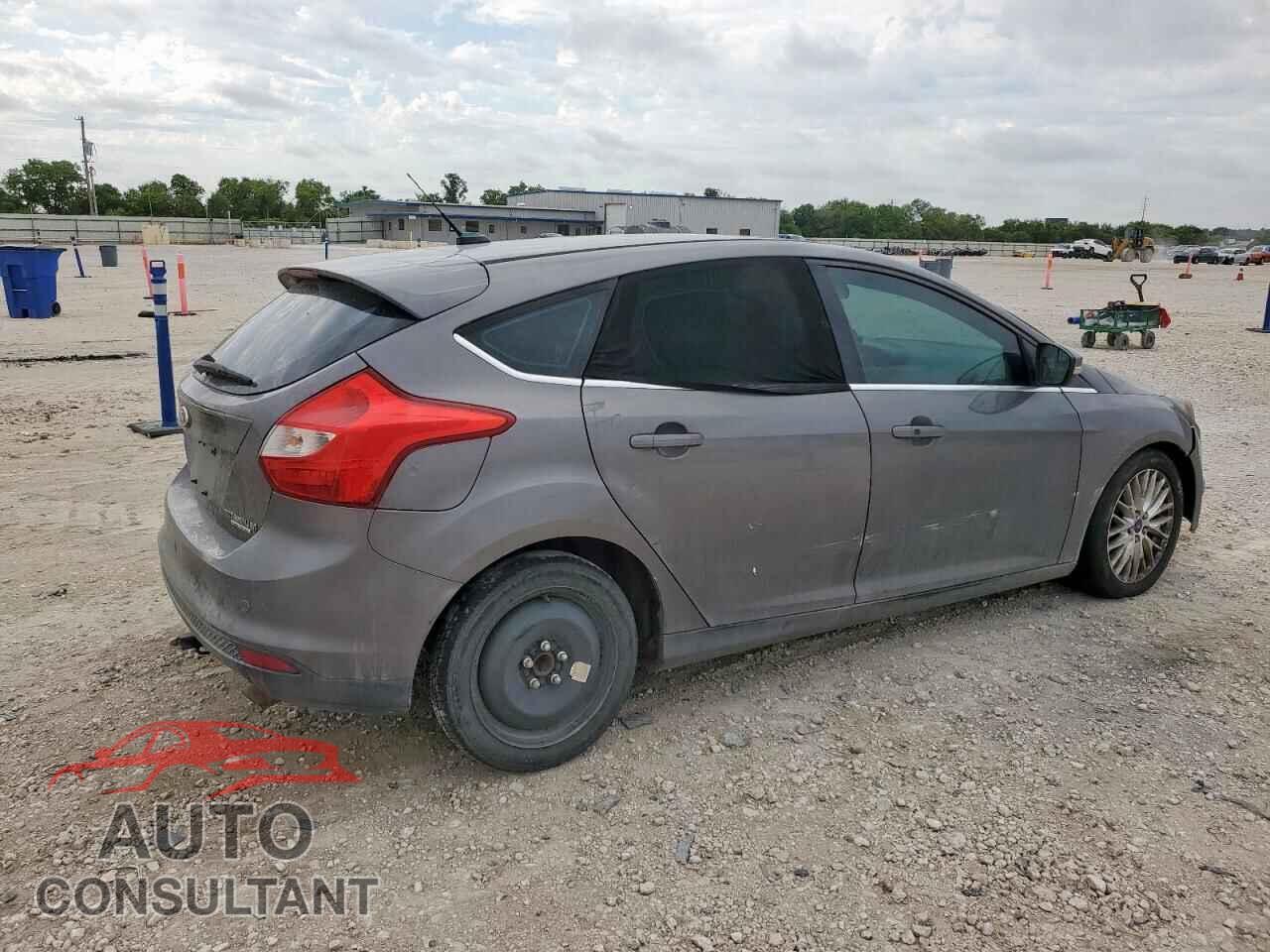 FORD FOCUS 2014 - 1FADP3N21EL458764