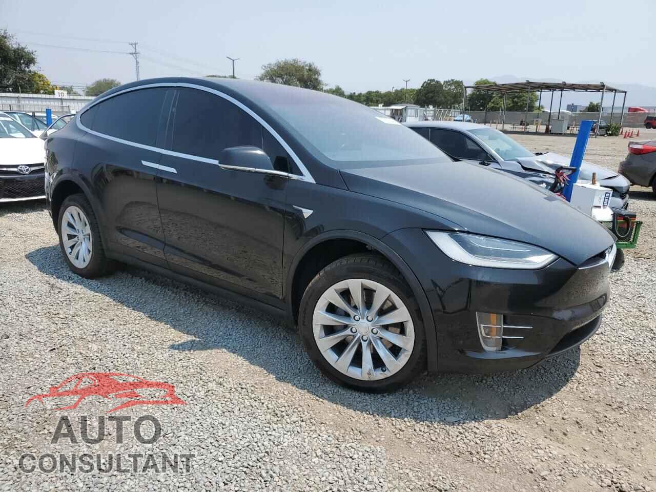 TESLA MODEL X 2017 - 5YJXCDE24HF076826