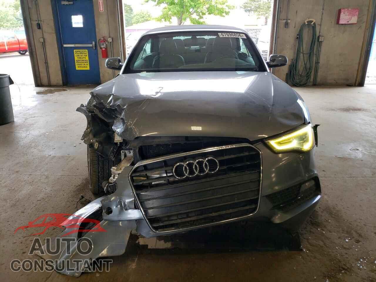 AUDI A5 2014 - WAULFAFH7EN003967