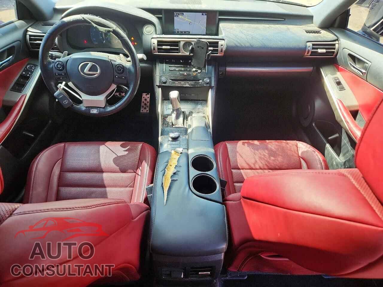 LEXUS IS 2014 - JTHBF1D20E5015017