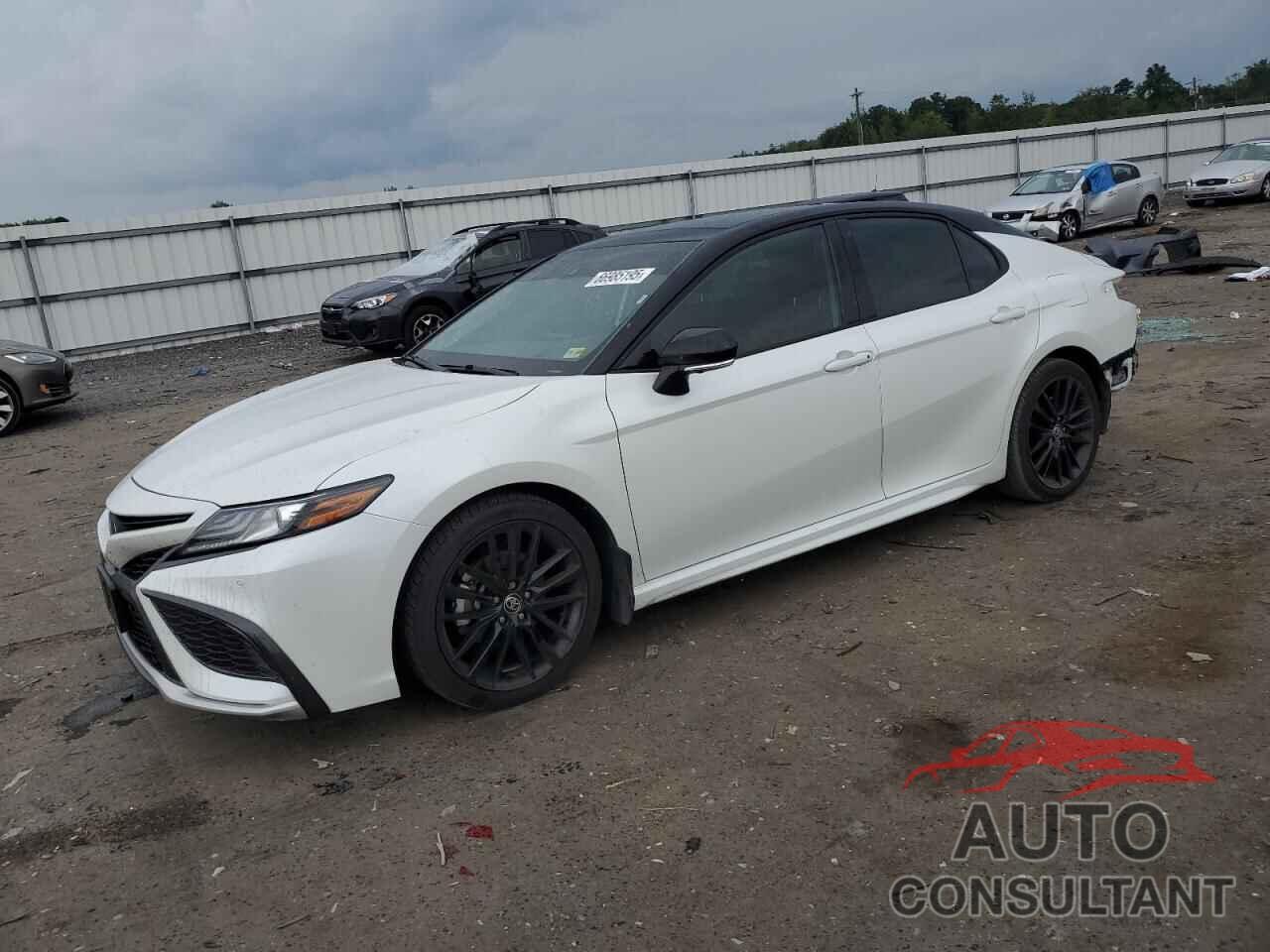 TOYOTA CAMRY 2021 - 4T1K61BK3MU046072