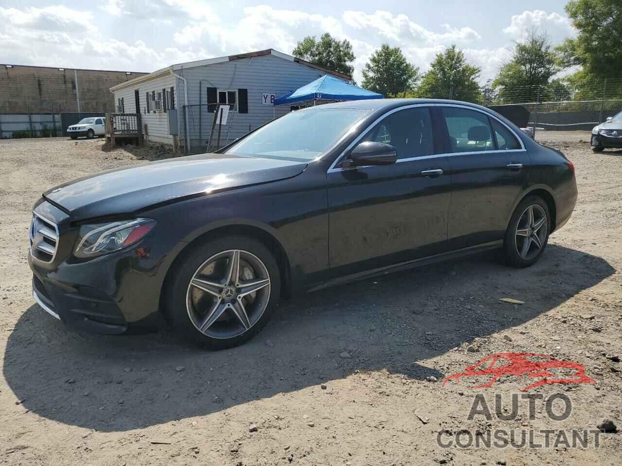 MERCEDES-BENZ E-CLASS 2018 - WDDZF4KB5JA321156