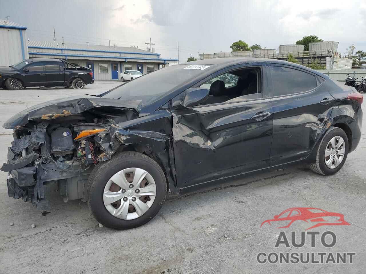 HYUNDAI ELANTRA 2016 - KMHDH4AE8GU583816