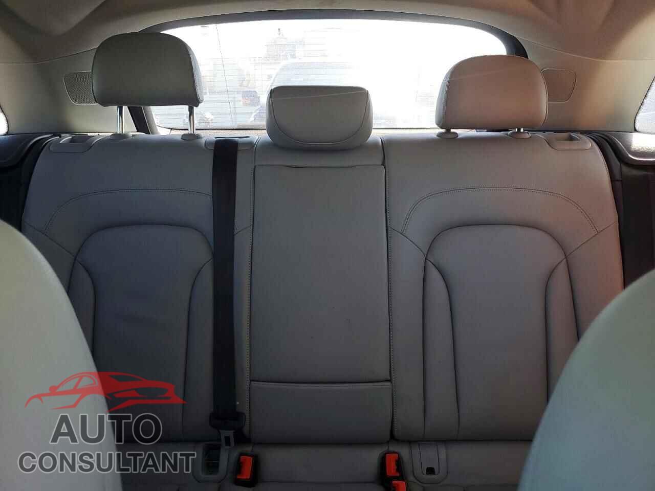 AUDI Q3 2016 - WA1GFCFS3GR006754
