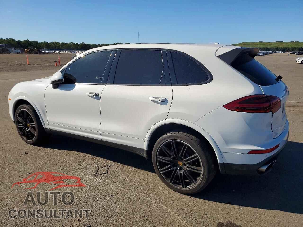 PORSCHE CAYENNE 2017 - WP1AA2A26HKA87933