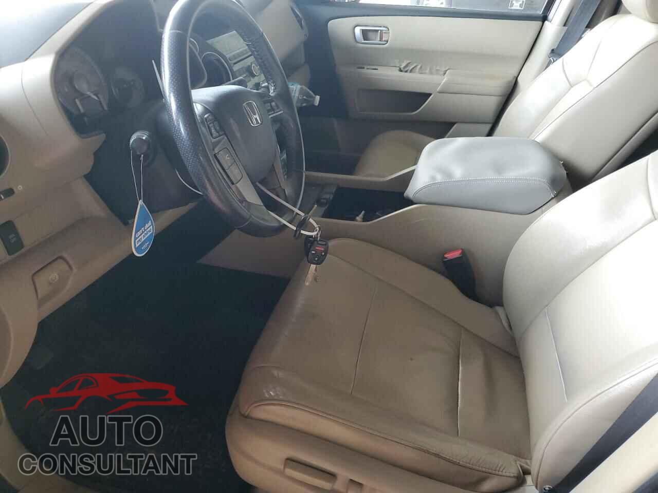 HONDA PILOT 2011 - 5FNYF4H7XBB019346