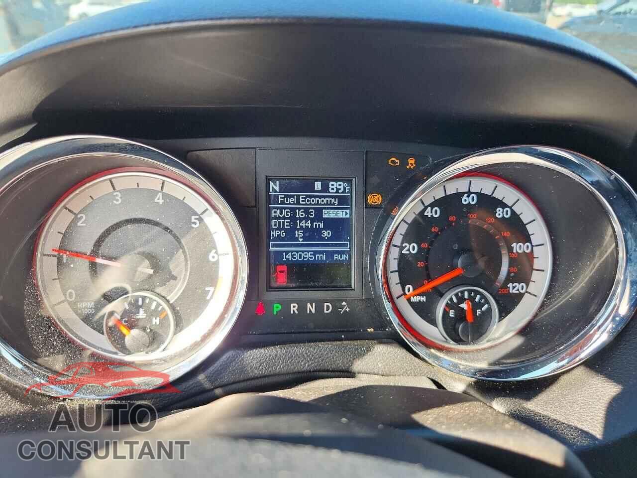 DODGE CARAVAN 2011 - 2D4RN5DG2BR606523