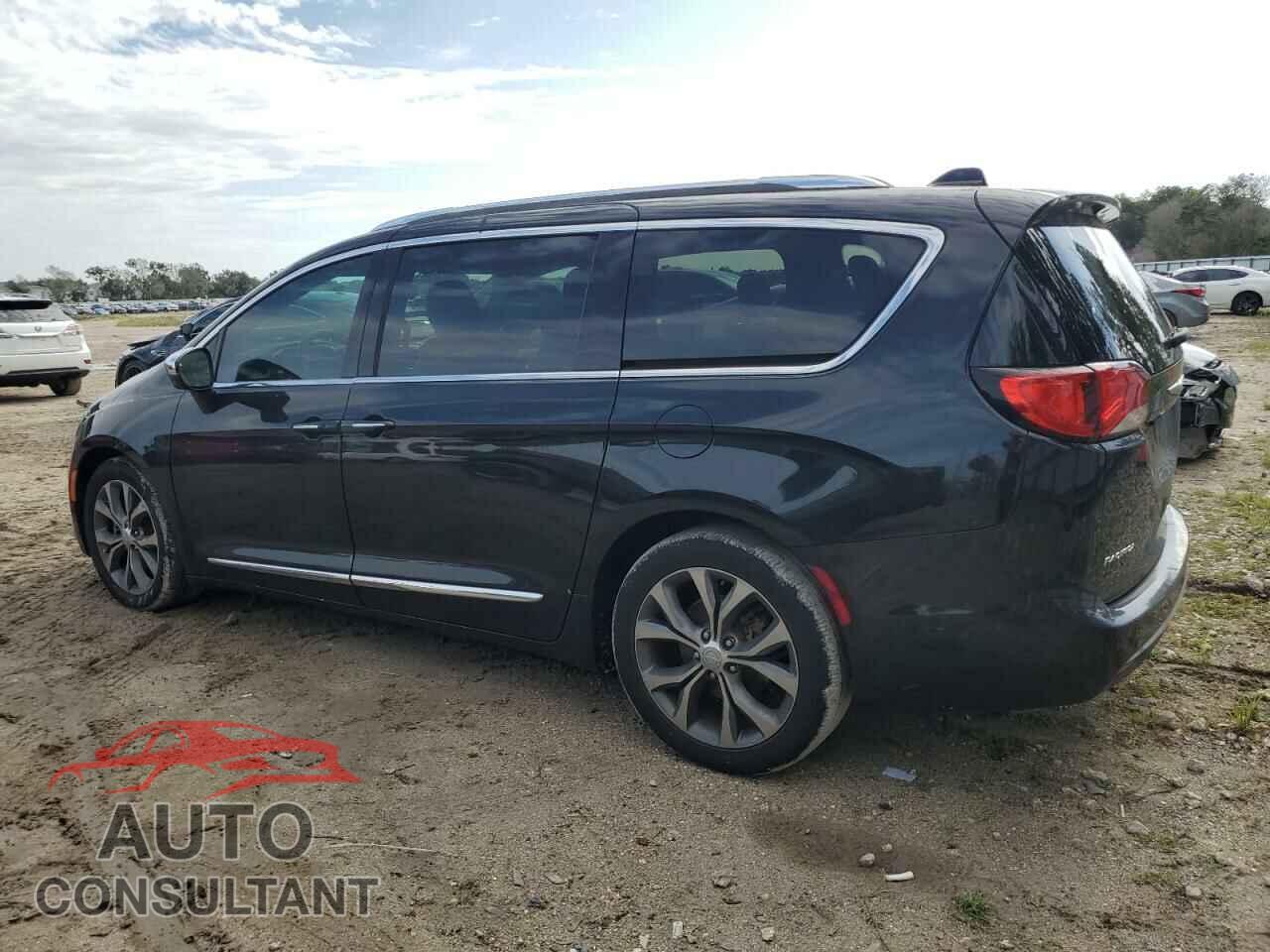 CHRYSLER PACIFICA 2017 - 2C4RC1GGXHR726604