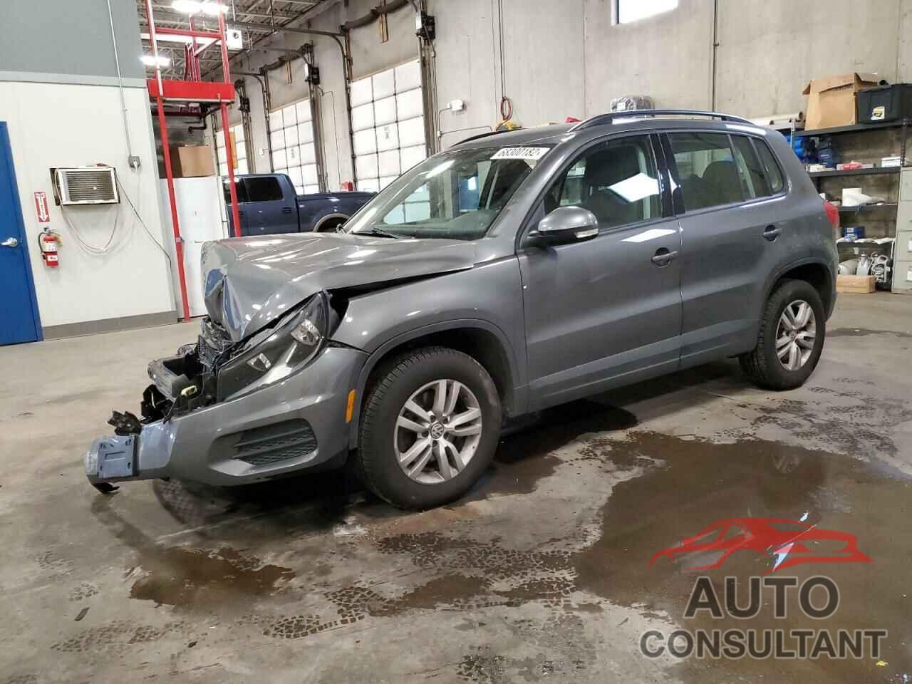 VOLKSWAGEN TIGUAN 2016 - WVGBV7AX3GW531081