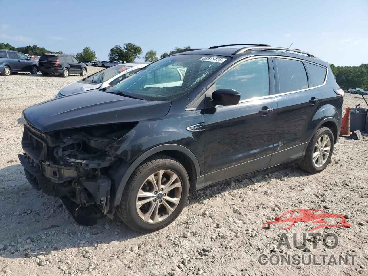 FORD ESCAPE 2017 - 1FMCU9G9XHUE11335