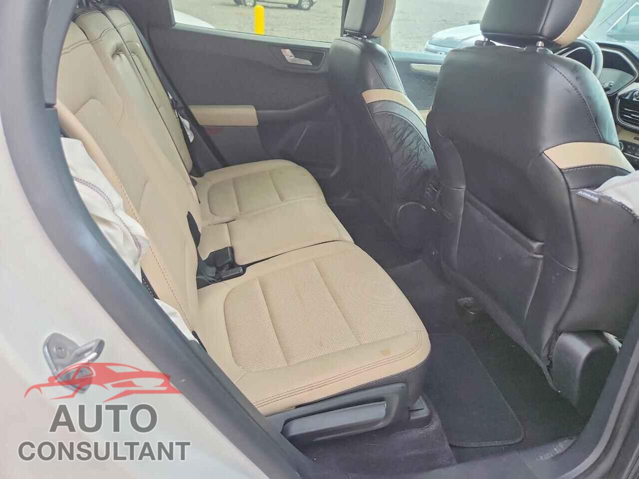 FORD ESCAPE 2020 - 1FMCU0H65LUA98512