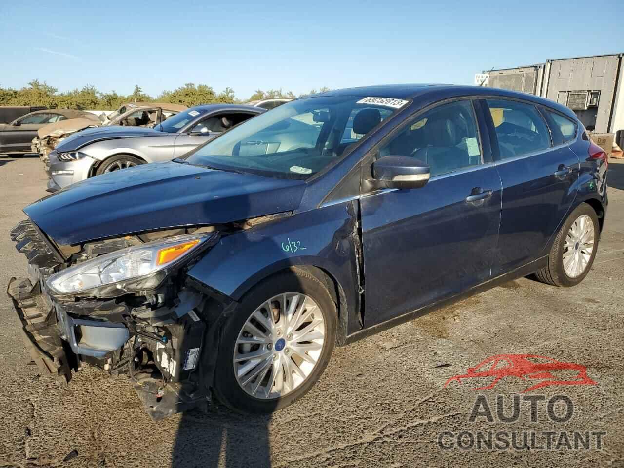 FORD FOCUS 2018 - 1FADP3N21JL325836