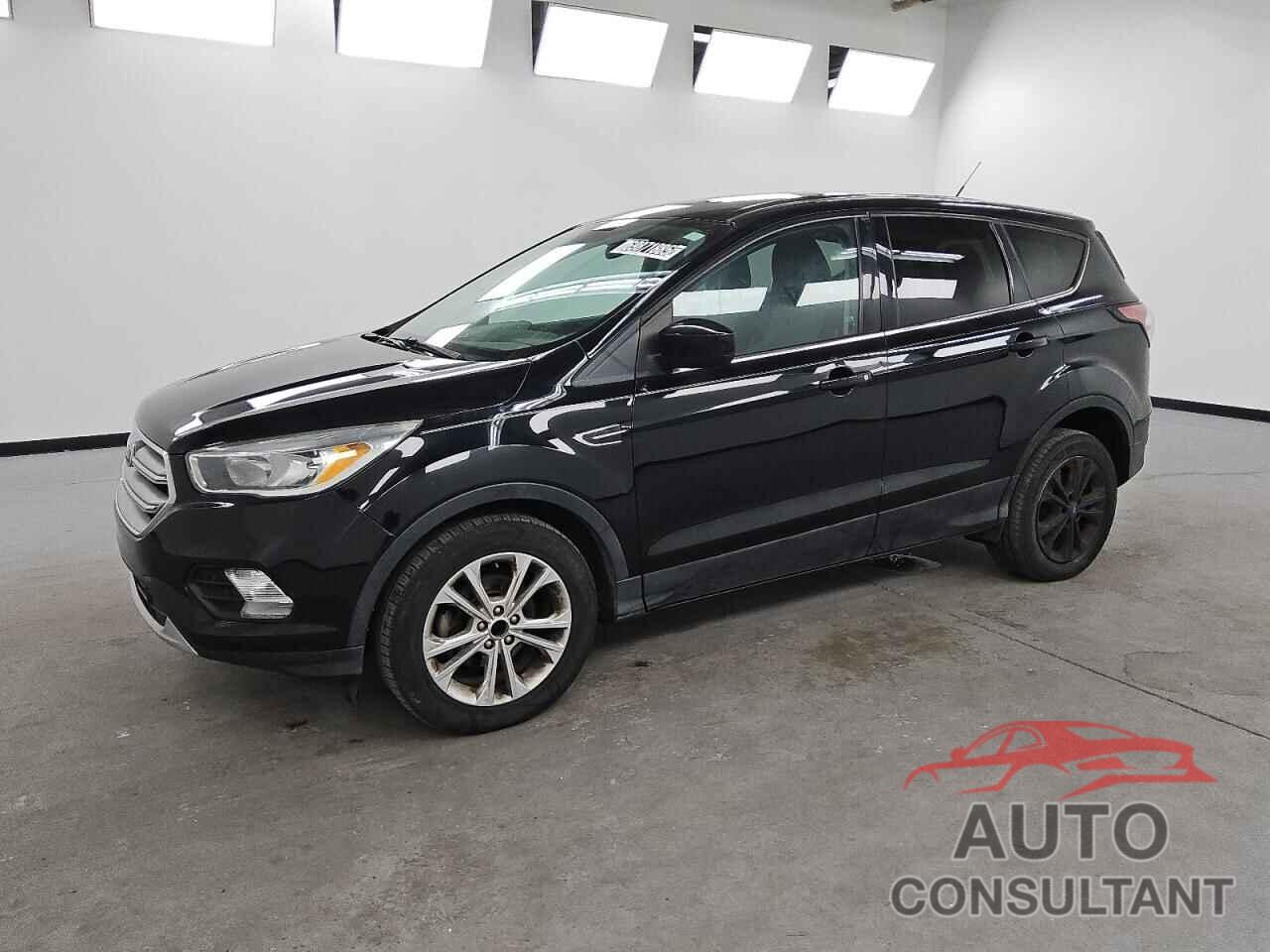 FORD ESCAPE 2017 - 1FMCU0GD6HUD65826