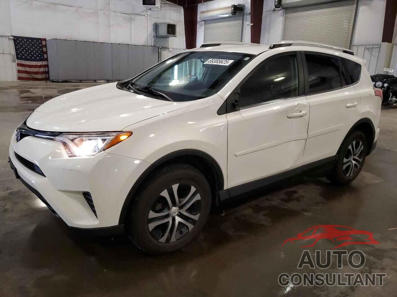 TOYOTA RAV4 2016 - JTMBFREV9GJ056751