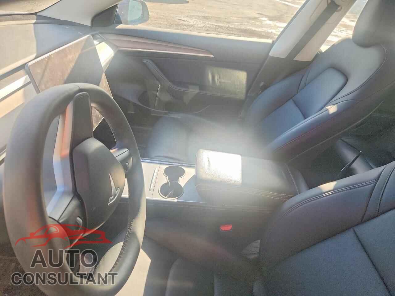 TESLA MODEL 3 2023 - 5YJ3E1EA0PF481028