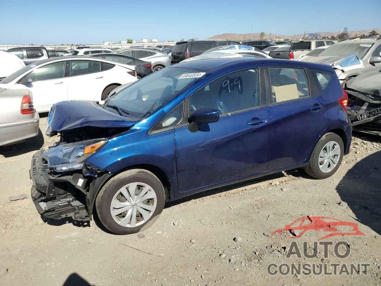 NISSAN VERSA 2018 - 3N1CE2CP8JL370770