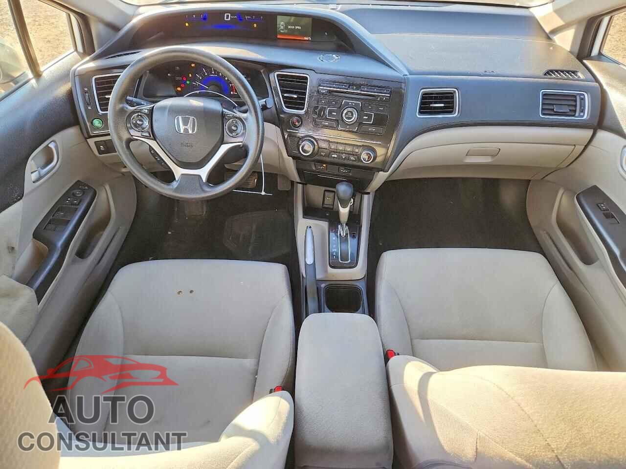 HONDA CIVIC 2013 - 2HGFB2F44DH104021