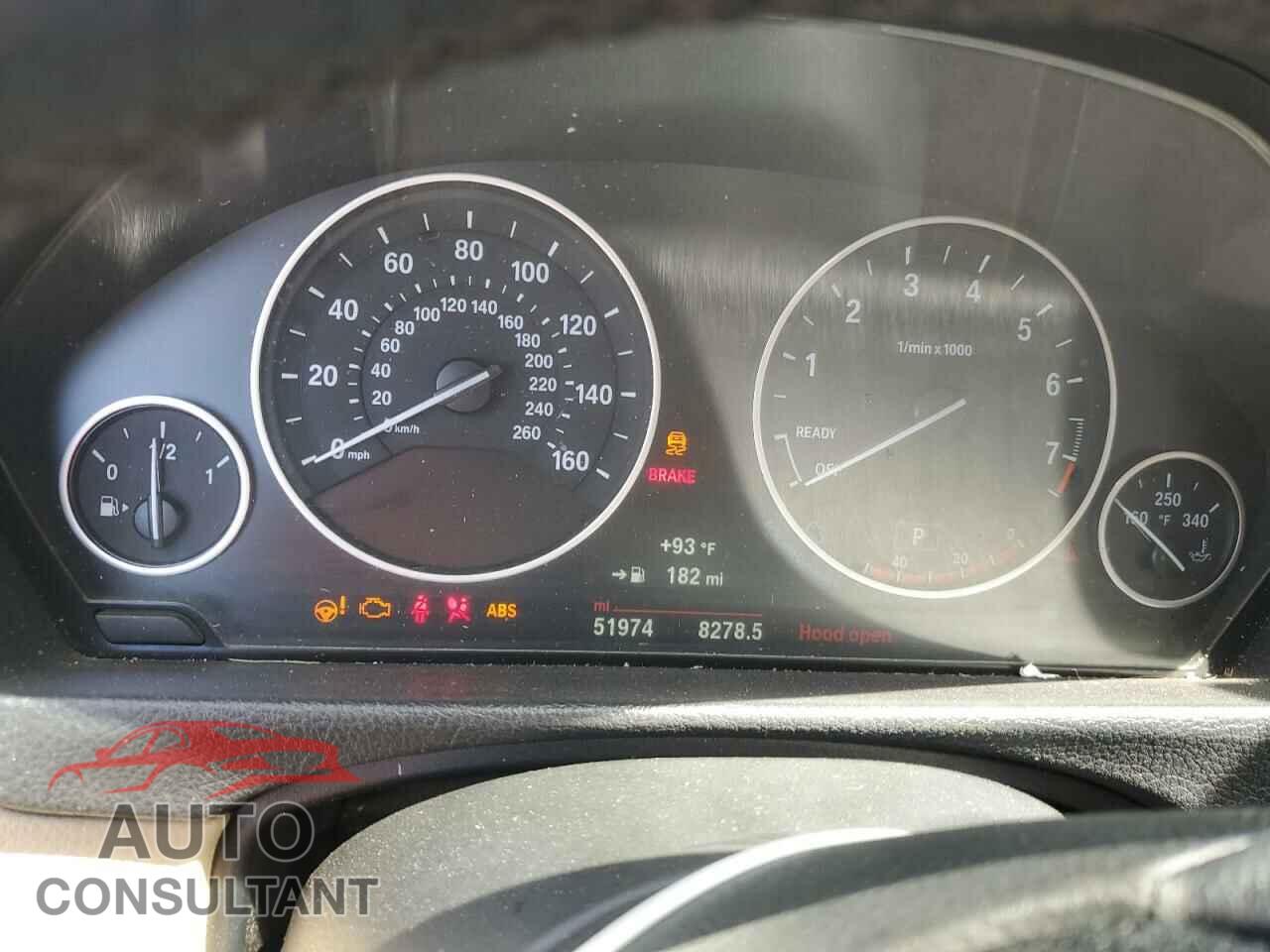 BMW 3 SERIES 2016 - WBA8E5G51GNU20010
