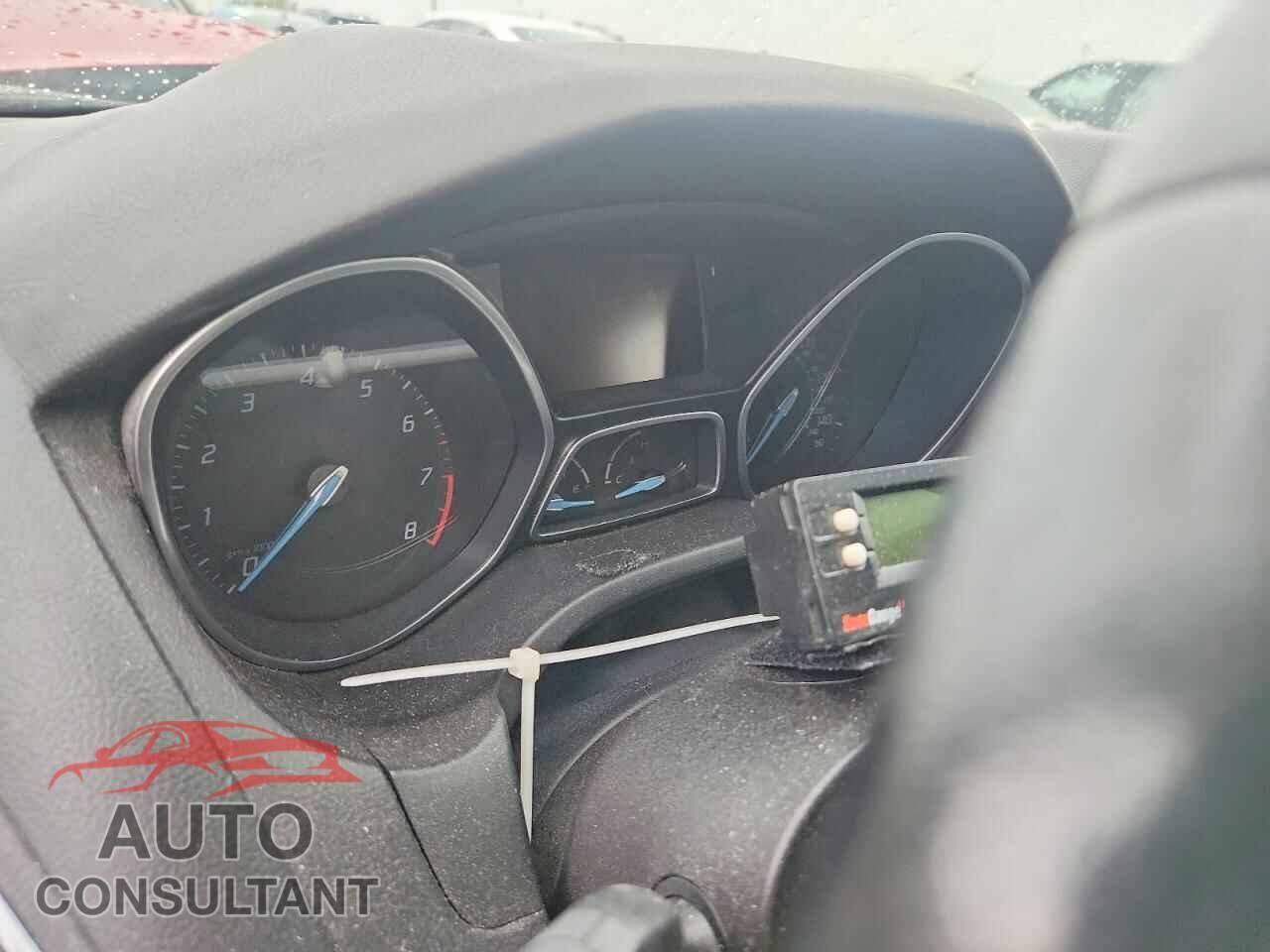 FORD FOCUS 2012 - 1FAHP3N24CL226478
