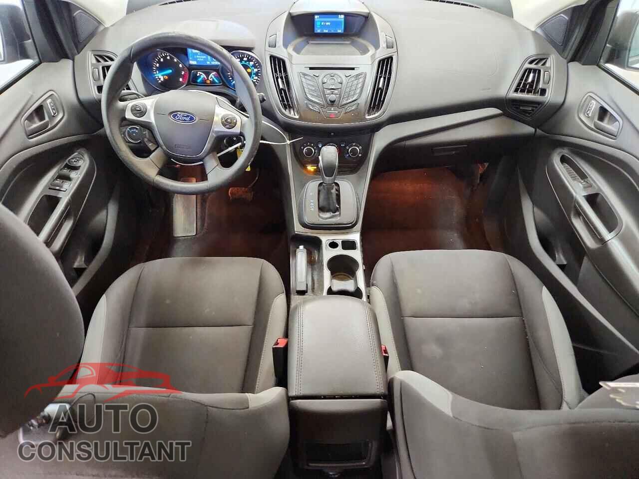 FORD ESCAPE 2015 - 1FMCU0F71FUB51013