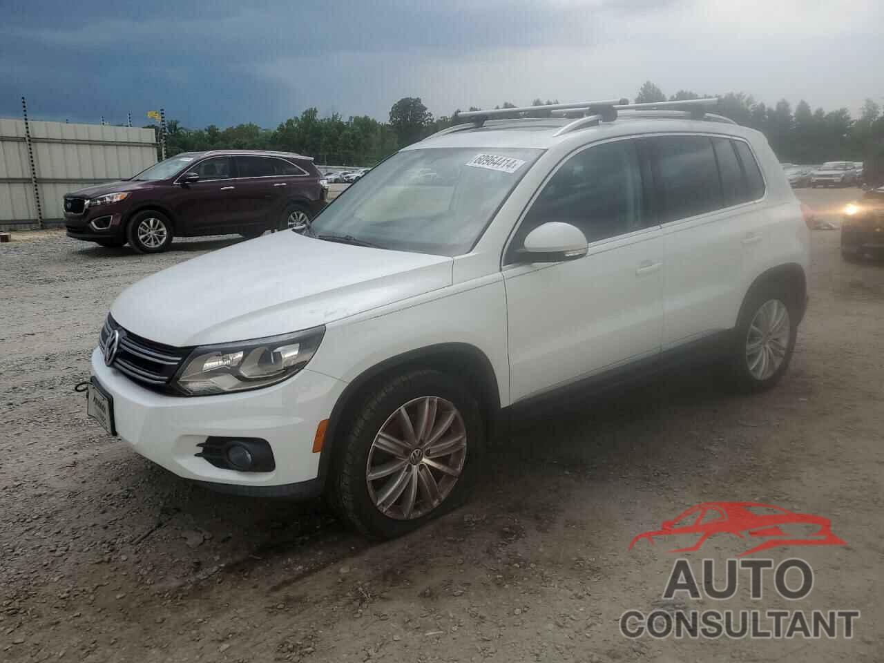 VOLKSWAGEN TIGUAN 2016 - WVGAV7AX4GW527553