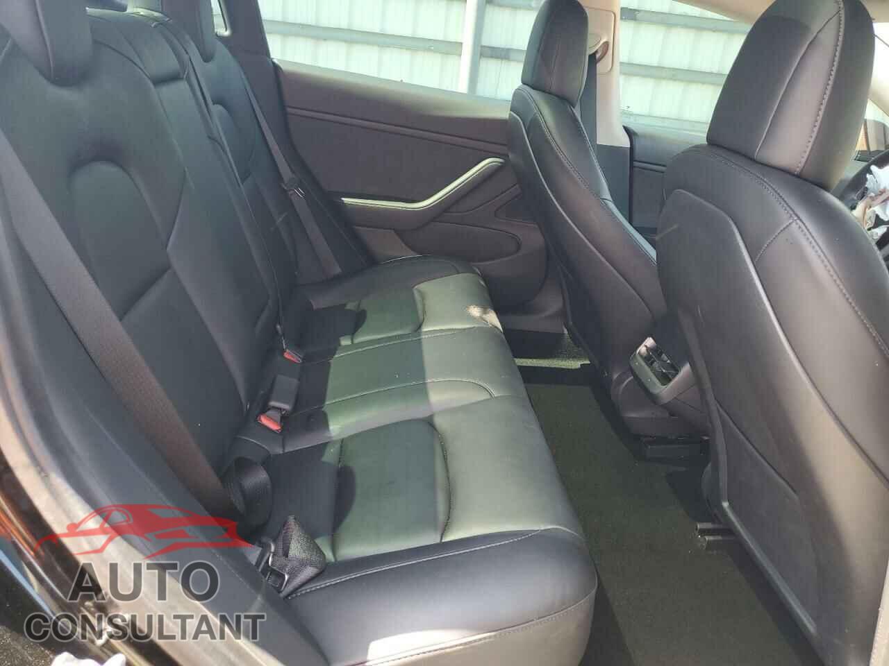 TESLA MODEL 3 2021 - 5YJ3E1EB9MF938357