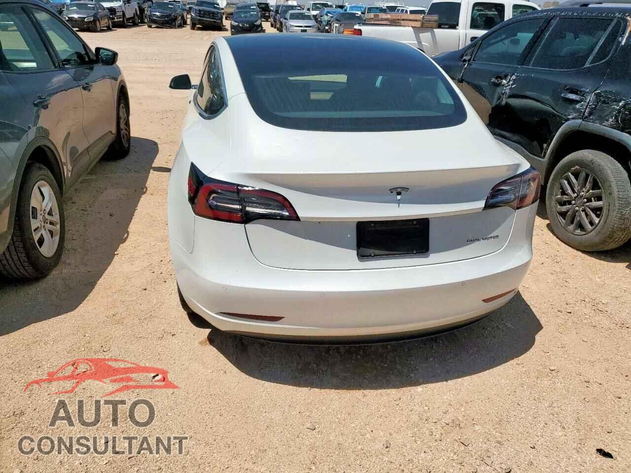 TESLA MODEL 3 2019 - 5YJ3E1EB2KF511521