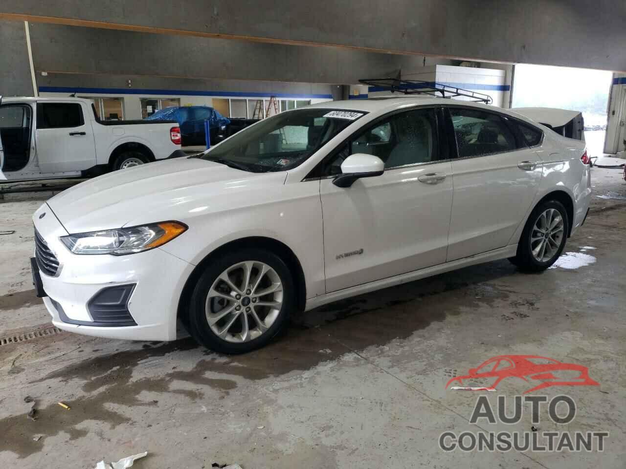 FORD FUSION 2019 - 3FA6P0LU9KR189132