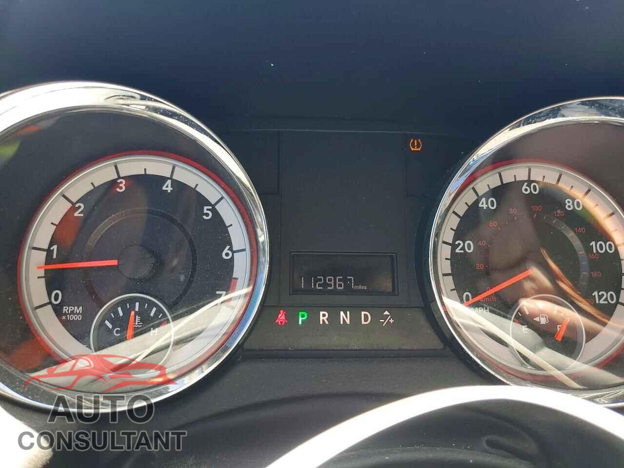 DODGE CARAVAN 2011 - 2D4RN3DG4BR750322